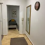 1br Cityapartment Sy5, Free Parking On The Street Apartament *