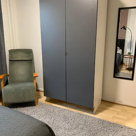 1br Cityapartment Sy5, Free Parking On The Street